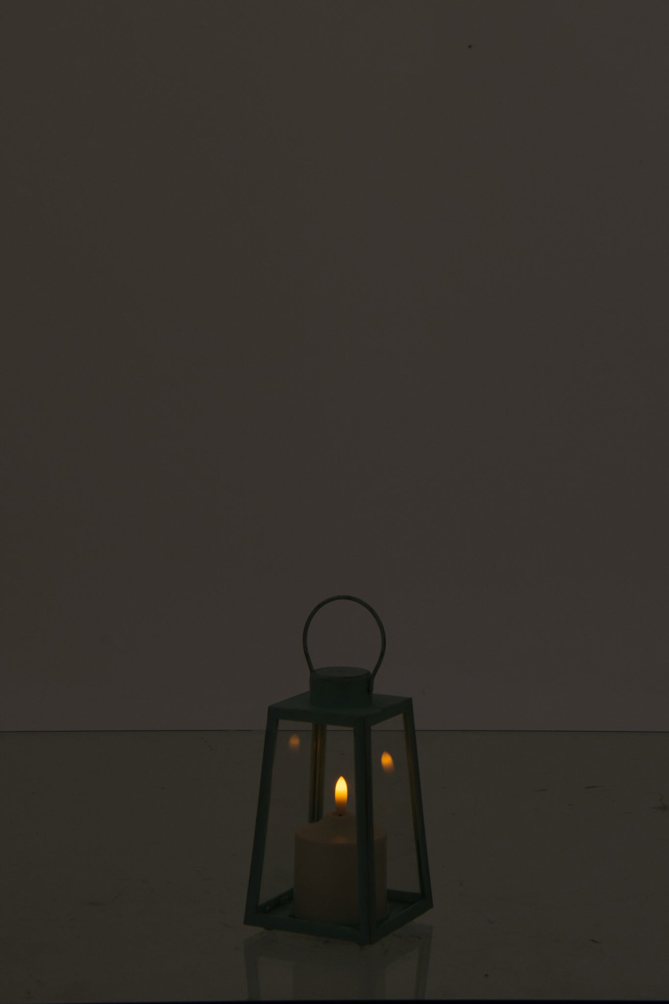 Laterne mit LED Kerze aus Glas Türkis Dekoration