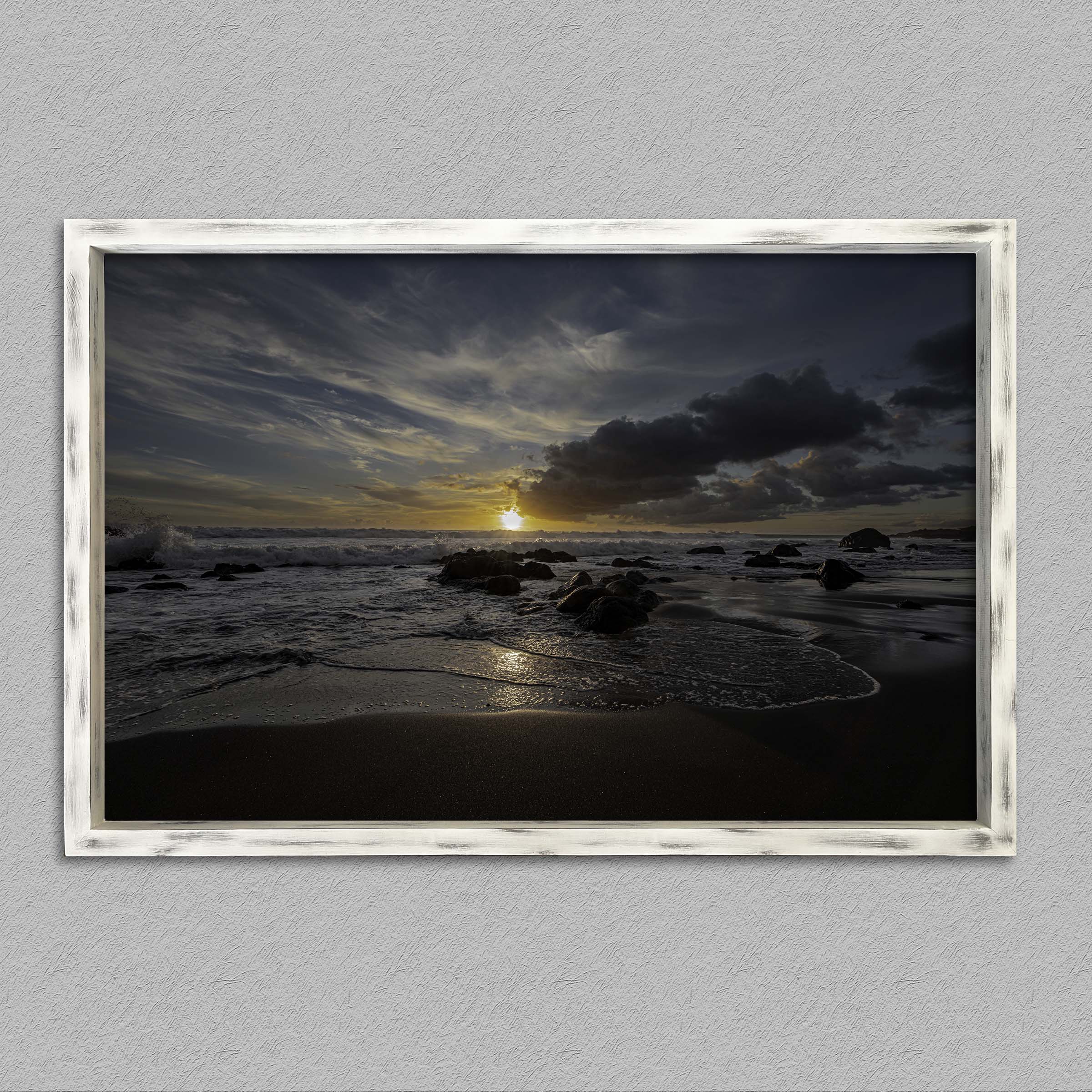 Coucher de soleil sur bois blanc