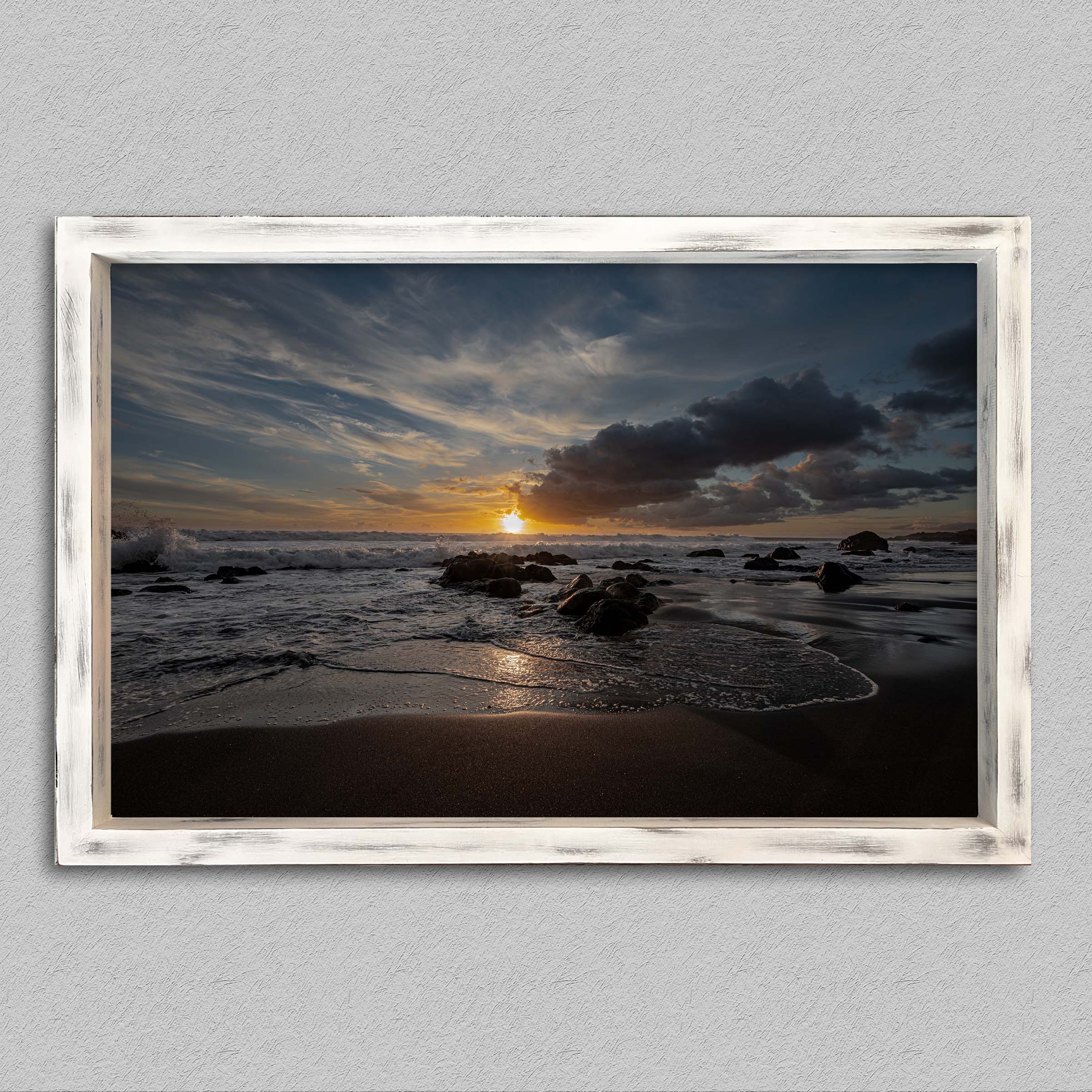 Coucher de soleil sur bois blanc