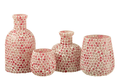 rosa glas vase herz muster detail mosaik
