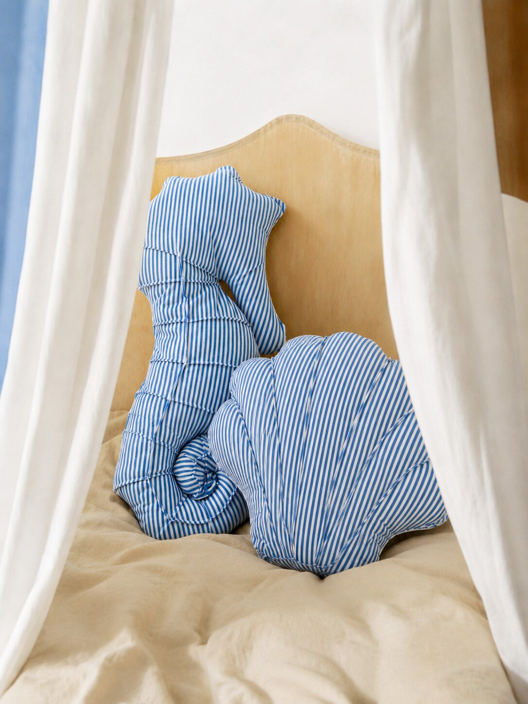 Seepferdchen Dekokissen Blau Weiß gestreift