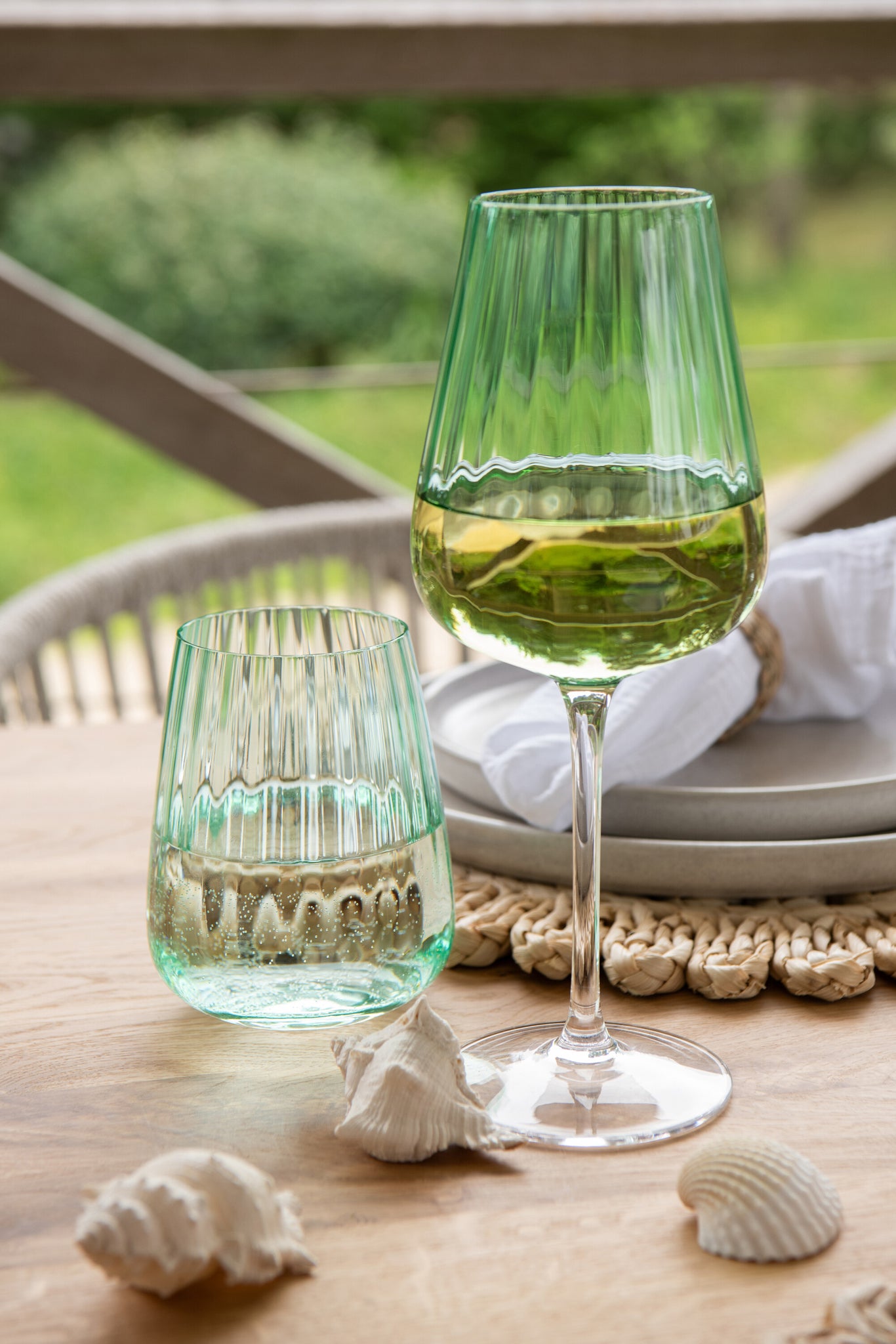 trinkglas grün sommer getränk tisch deko