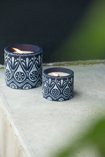 Duftkerze aus Terrakotta, Blau/Weiß (2er Set - M+S)